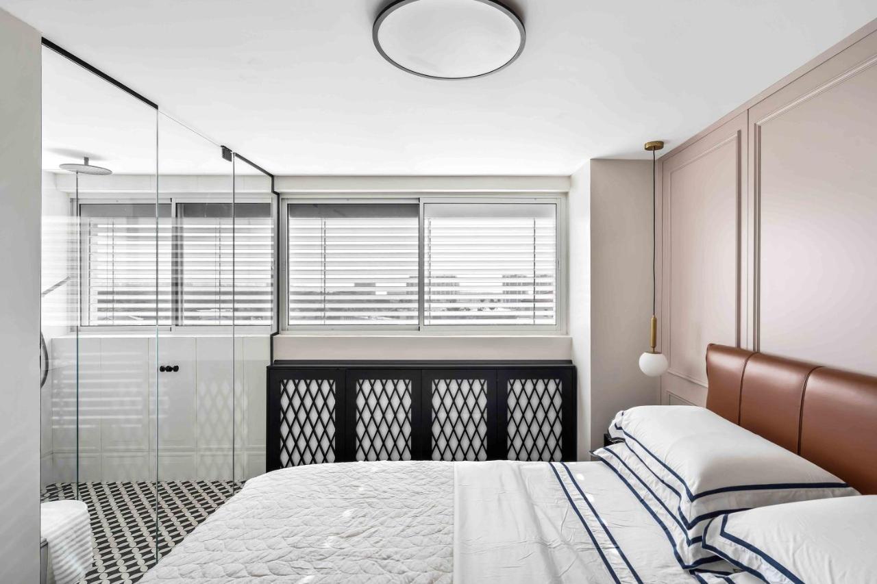 Elegant Duplex With Parking By Beachfront Stay Herzliya Экстерьер фото